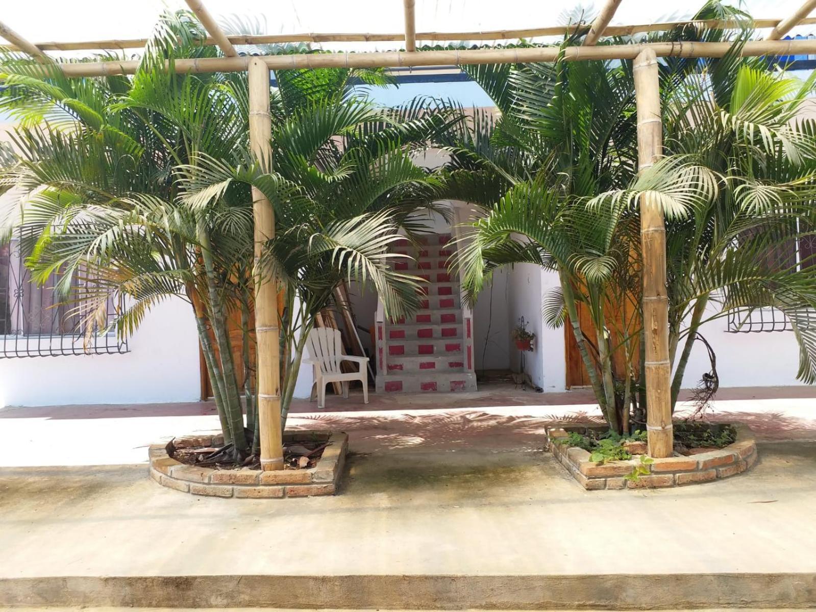 Hosteria Del Puerto Puerto Lopez Exterior photo