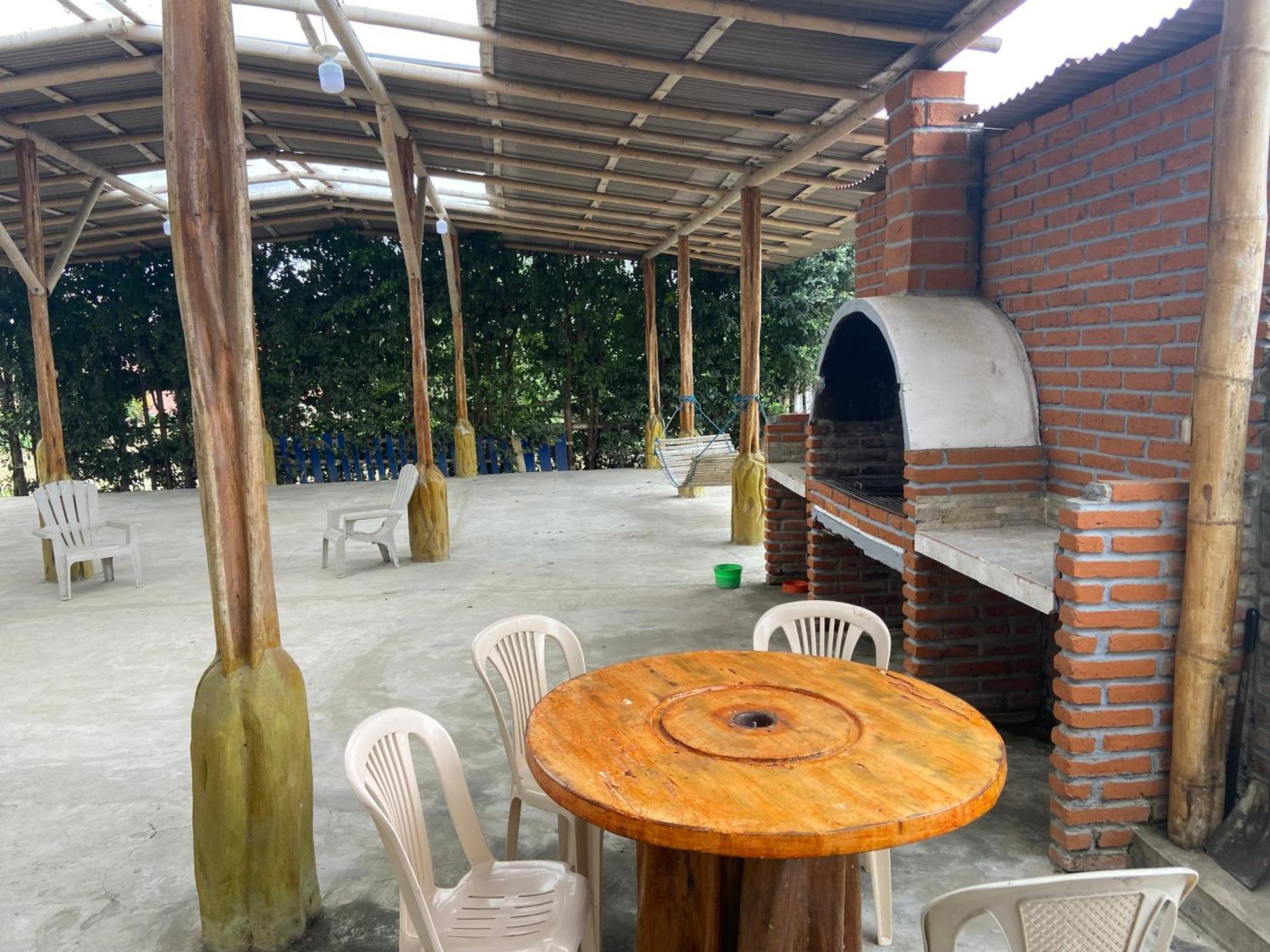 Hosteria Del Puerto Puerto Lopez Exterior photo