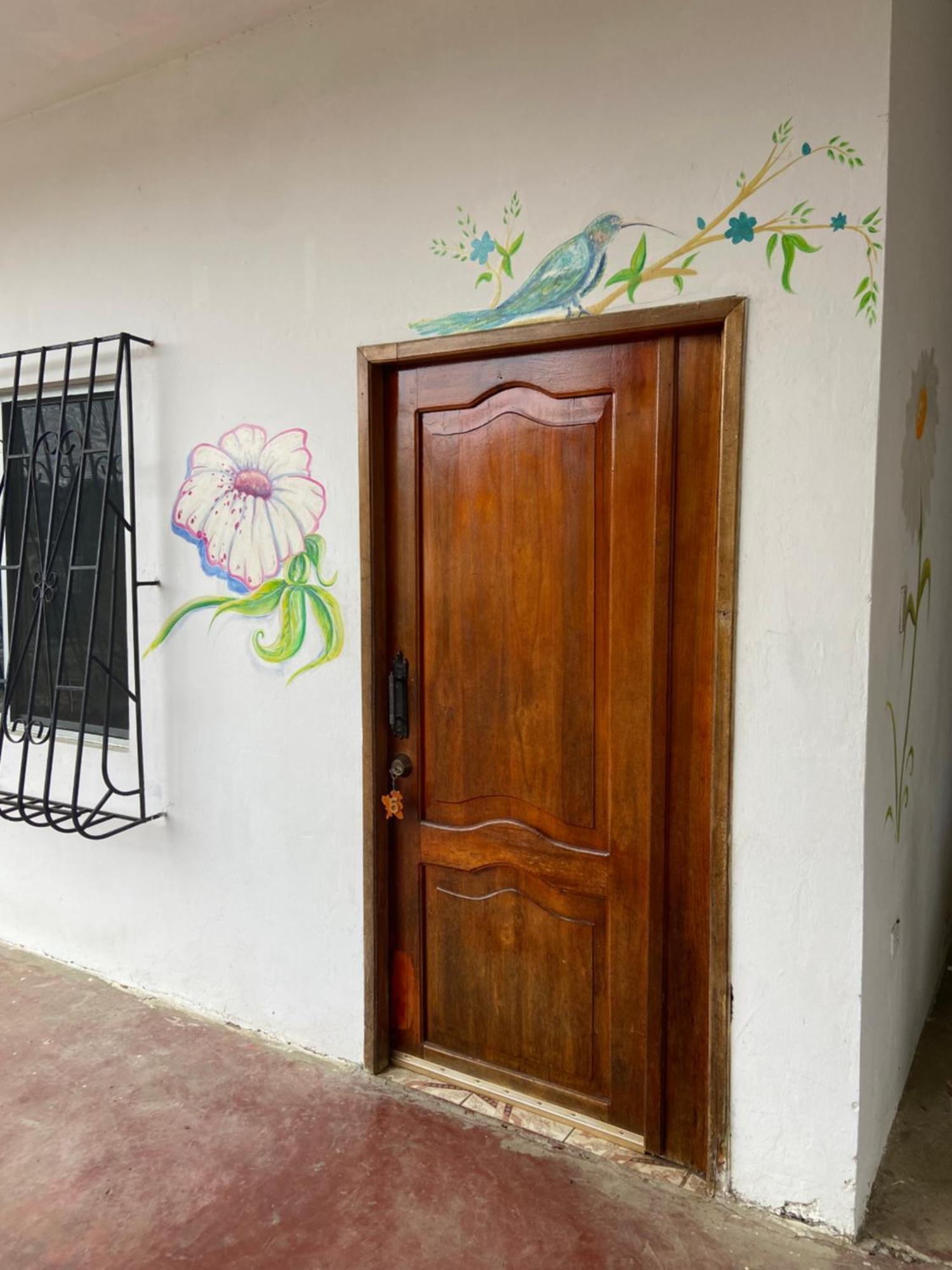 Hosteria Del Puerto Puerto Lopez Exterior photo